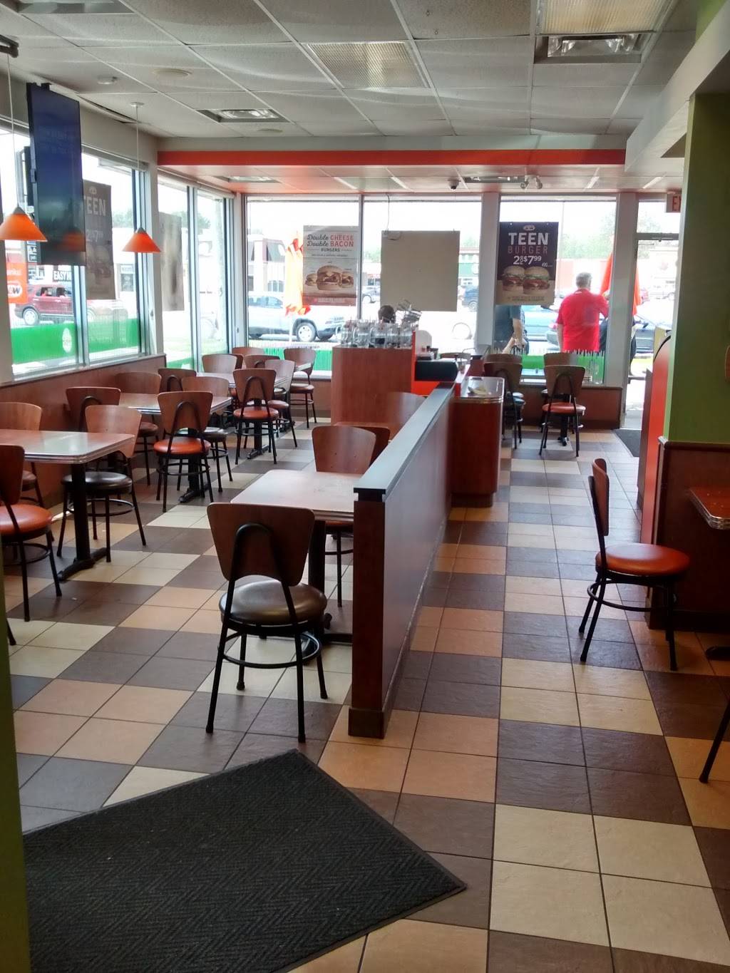 A&W Canada | restaurant | 281 Dundas St E, Trenton, ON K8V 1M1, Canada | 6133924668 OR +1 613-392-4668
