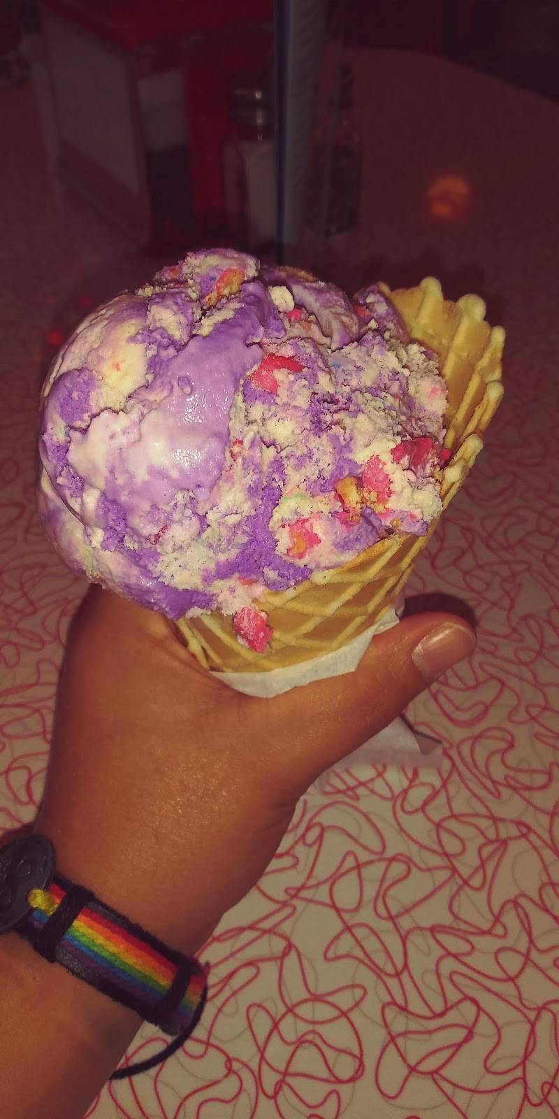 Big Scoop | restaurant | Mt Vernon, WA 98273, USA | 3604243558 OR +1 360-424-3558