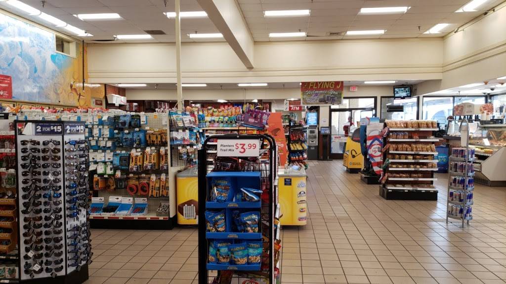 Flying J Travel Center | restaurant | 420 E Main St, Beaverdam, OH 45808, USA | 4196438001 OR +1 419-643-8001