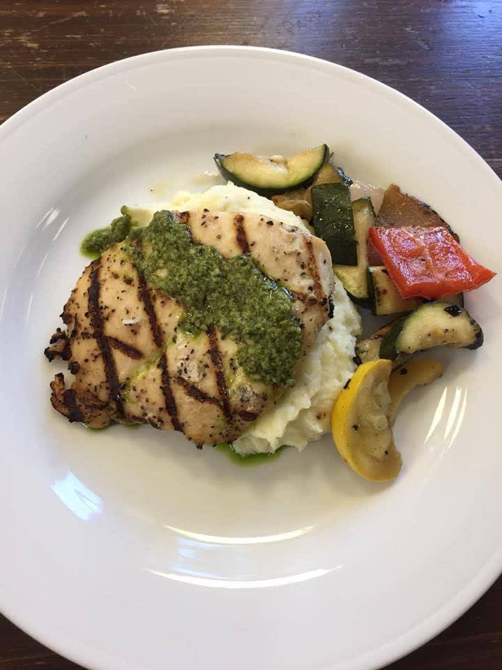 Peaches Sweets & Treats | restaurant | 3202 E 27th St, Kansas City, MO 64127, USA | 8162915394 OR +1 816-291-5394