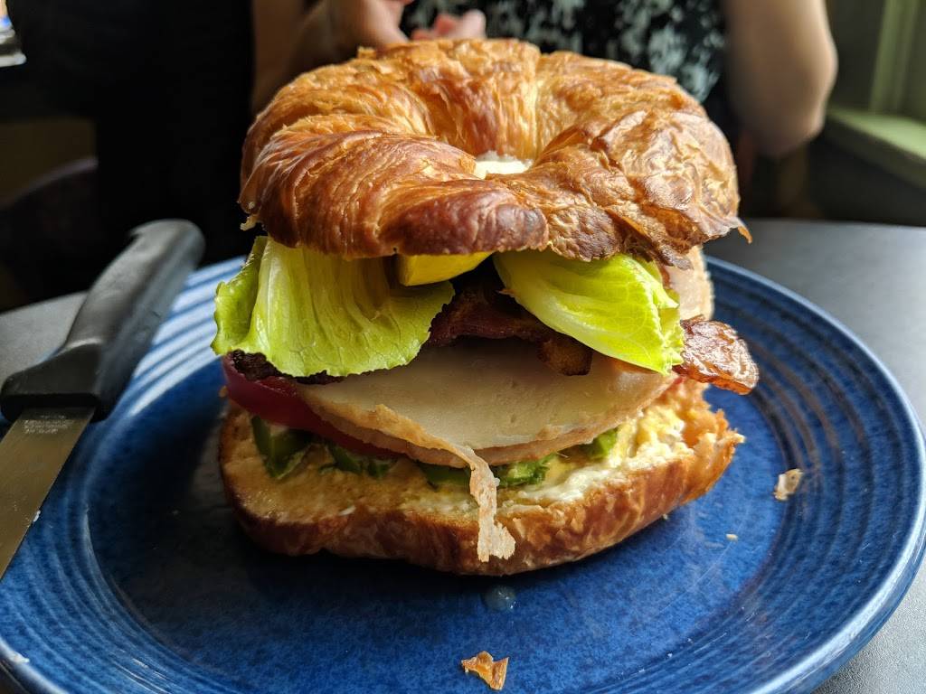 Windmill | cafe | 21231 E Cliff Dr, Santa Cruz, CA 95062, USA | 8314644698 OR +1 831-464-4698