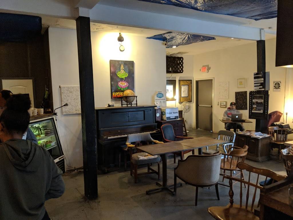 The Doshi House | cafe | 3419 Emancipation Ave, Houston, TX 77004, USA | 7135280060 OR +1 713-528-0060