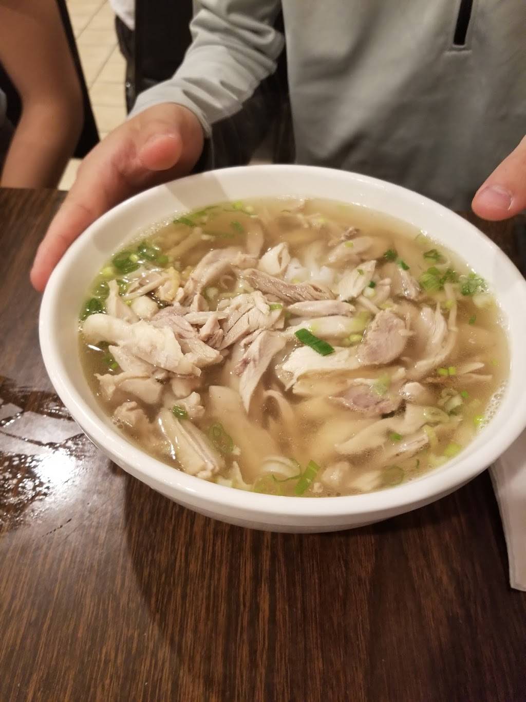 Phở Gà Hương Quê Cafe | cafe | 1228 7th Ave, Oakland, CA 94606, USA | 5108358488 OR +1 510-835-8488