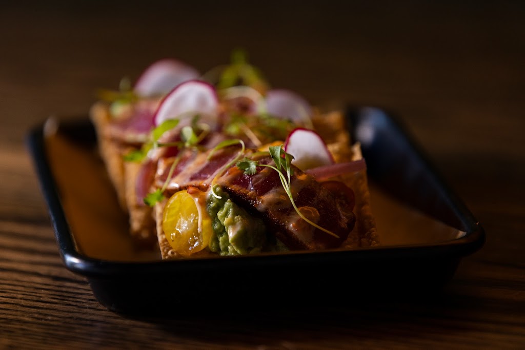 Bounce House Social Eats | restaurant | 12100 Challenger Pkwy, Orlando, FL 32826, USA | 4072370141 OR +1 407-237-0141