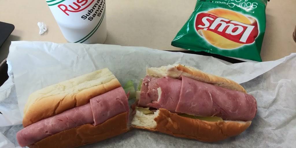 Russos | restaurant | 1246 Northlake Blvd, Lake Park, FL 33403, USA | 5618457722 OR +1 561-845-7722