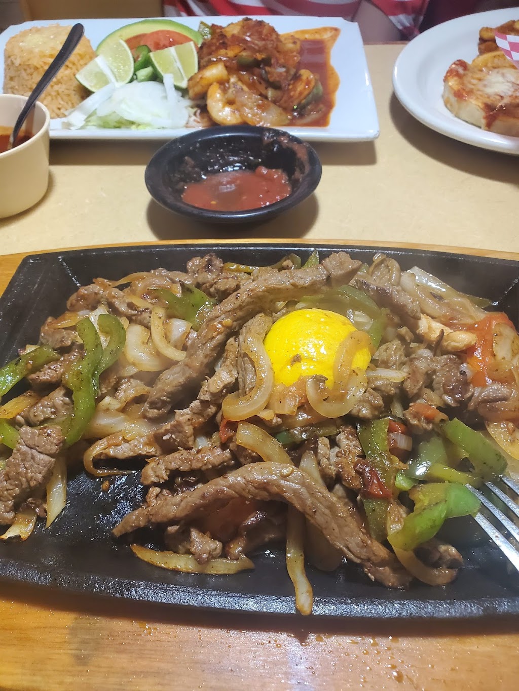 EL California Mexican Grill | restaurant | 88 Hwy 71 Bypass S, Waldron, AR 72958, USA | 4796371600 OR +1 479-637-1600