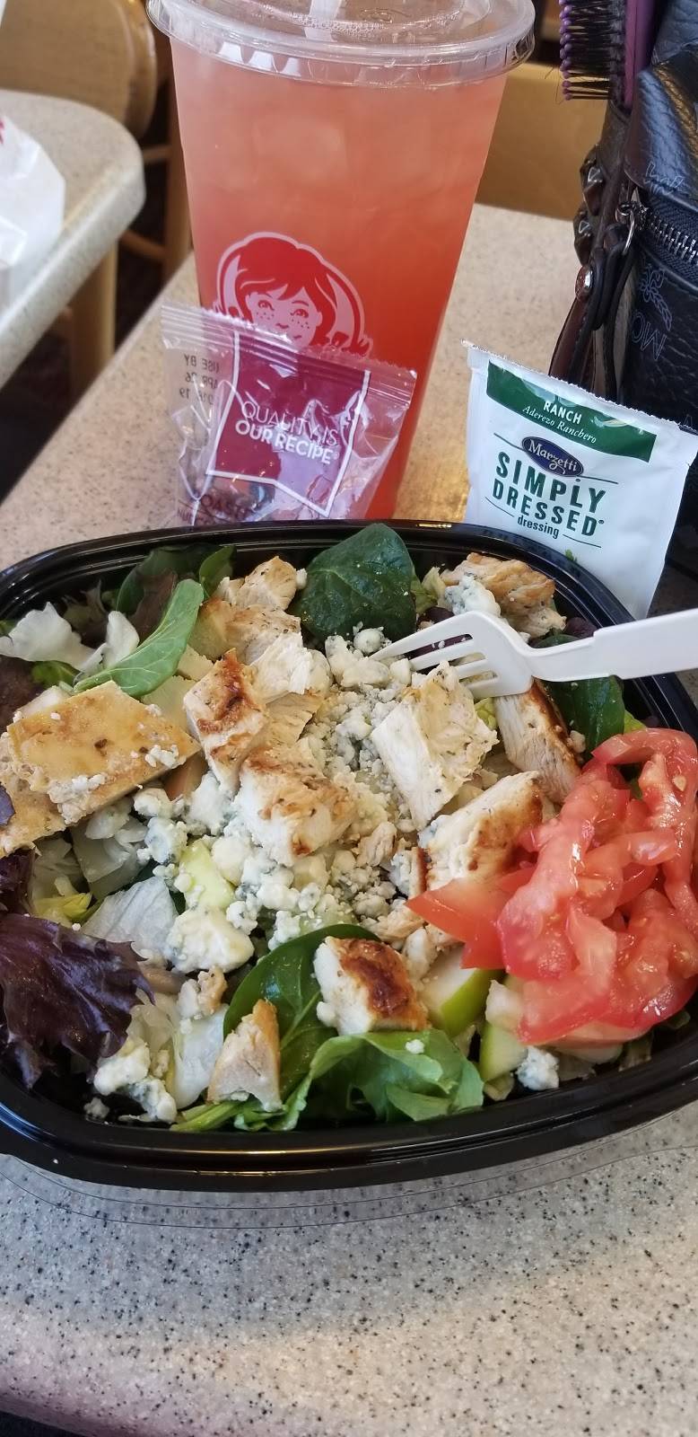 Wendys | restaurant | 3210 E Jensen Ave, Fresno, CA 93706, USA | 5592376666 OR +1 559-237-6666