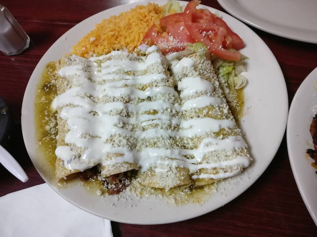 El Pitallito | restaurant | 3854 Broadway, New York, NY 10032, USA | 2125686877 OR +1 212-568-6877