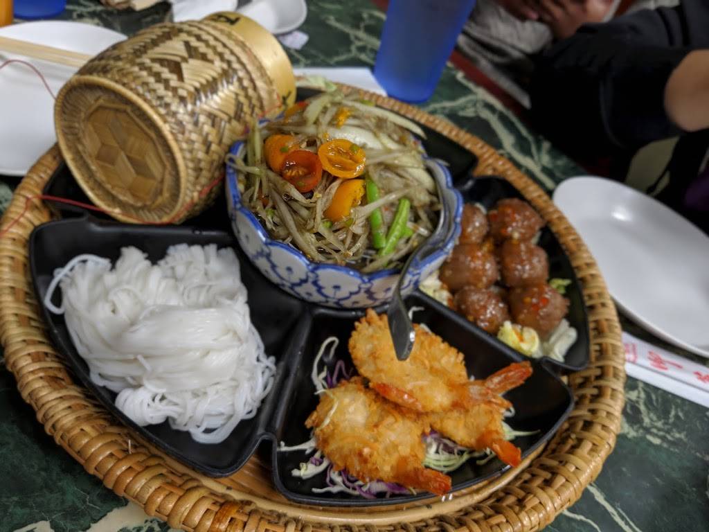 KBs Thai Hut | restaurant | ste f, 8055 Elk Grove Florin Rd, Sacramento, CA 95829, USA | 9166818286 OR +1 916-681-8286