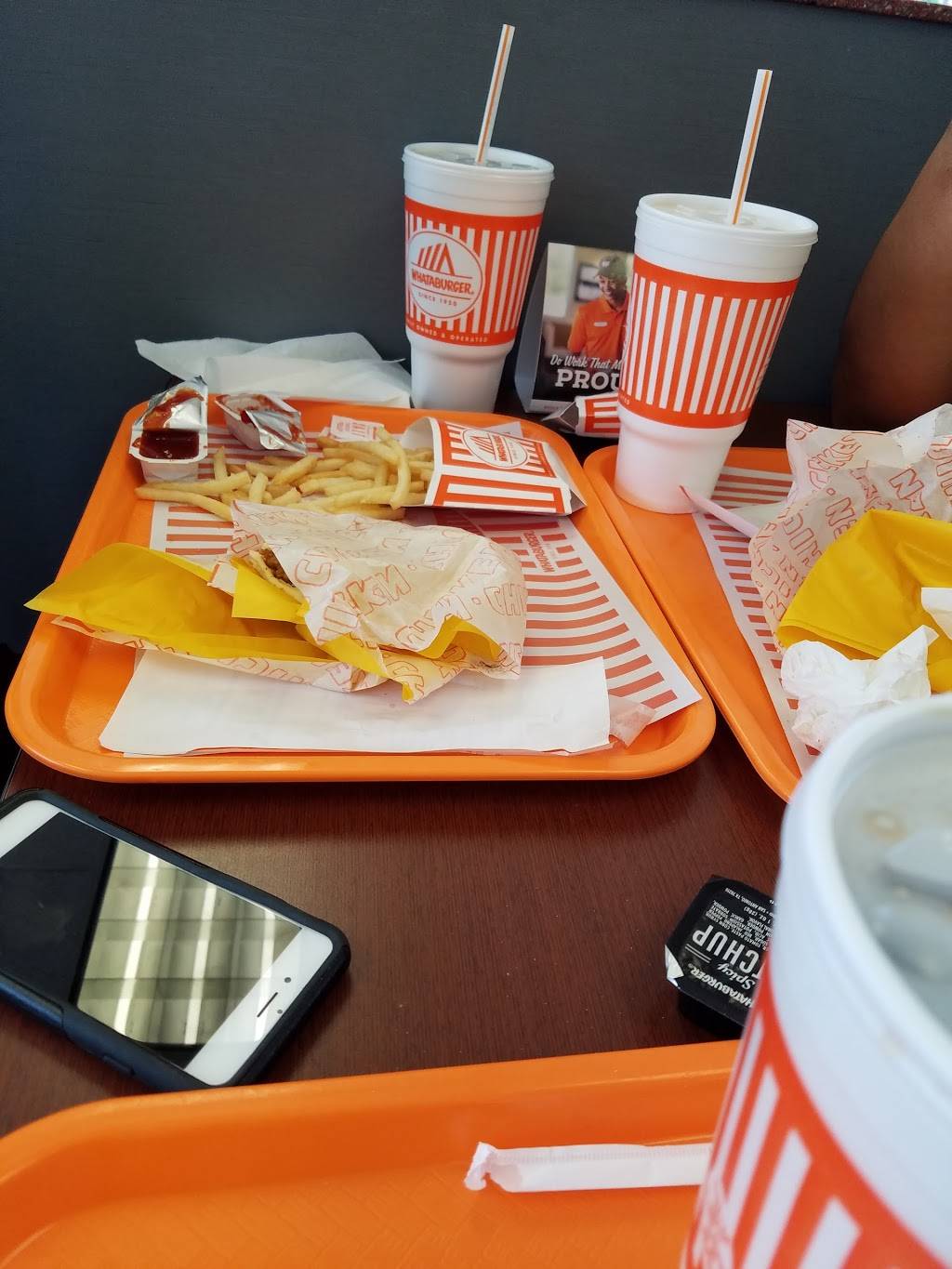 Whataburger | restaurant | 7007 S Zarzamora St, San Antonio, TX 78224, USA | 2109276891 OR +1 210-927-6891
