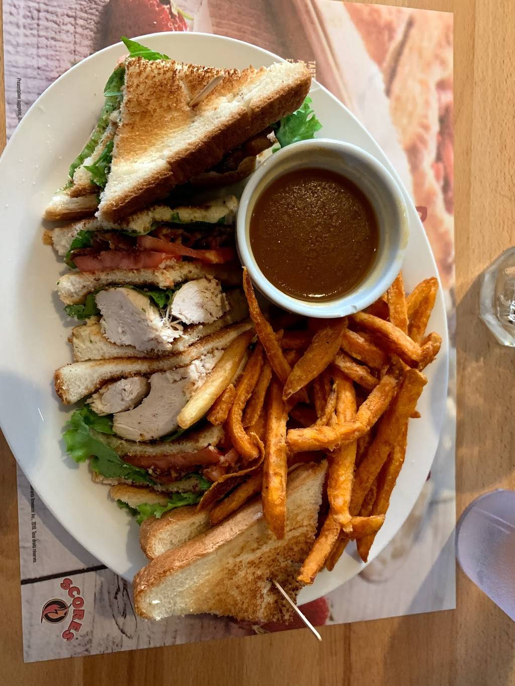 Rôtisserie Scores | restaurant | 255 Rue de Martigny O, Saint-Jérôme, QC J7Y 2G4, Canada | 4504322060 OR +1 450-432-2060