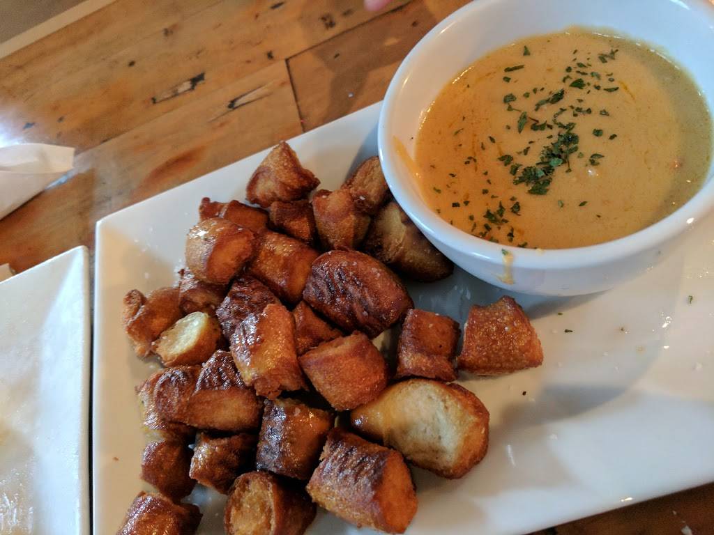 Station 2 | restaurant | 2016 E Main St, Richmond, VA 23223, USA | 8042494702 OR +1 804-249-4702