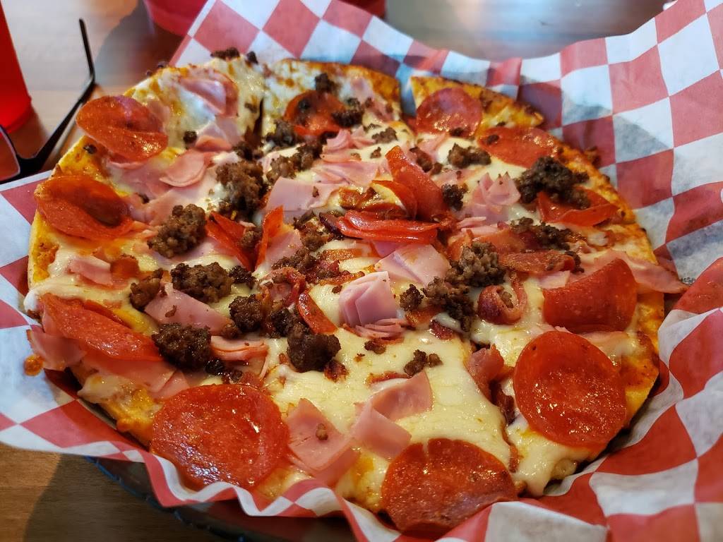 The Roost Bar & Grill (Sunshine) | restaurant | 2025 W Sunshine St #104, Springfield, MO 65807, USA | 4178654000 OR +1 417-865-4000