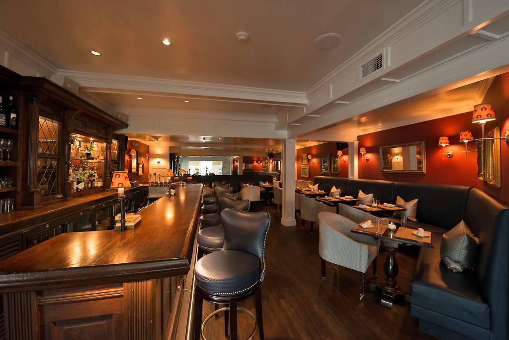 The Burleigh | restaurant | 1 Dock Square, Kennebunkport, ME 04046, USA | 2079672621 OR +1 207-967-2621