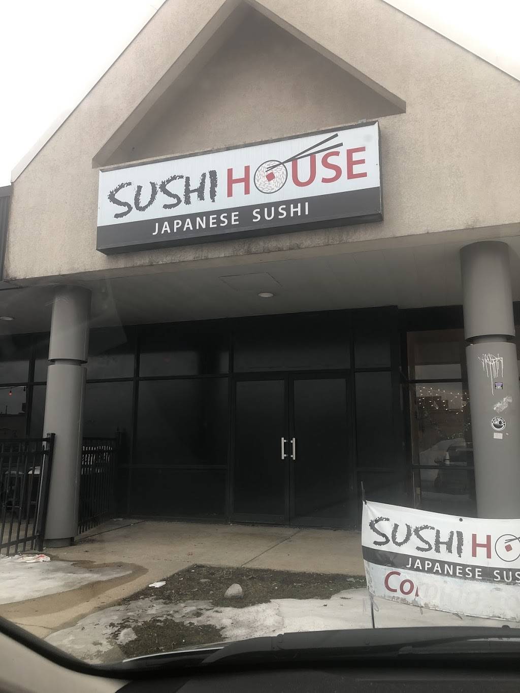 Sushi House | restaurant | 2804 W Michigan Ave #102, Kalamazoo, MI 49006, USA | 2694432233 OR +1 269-443-2233