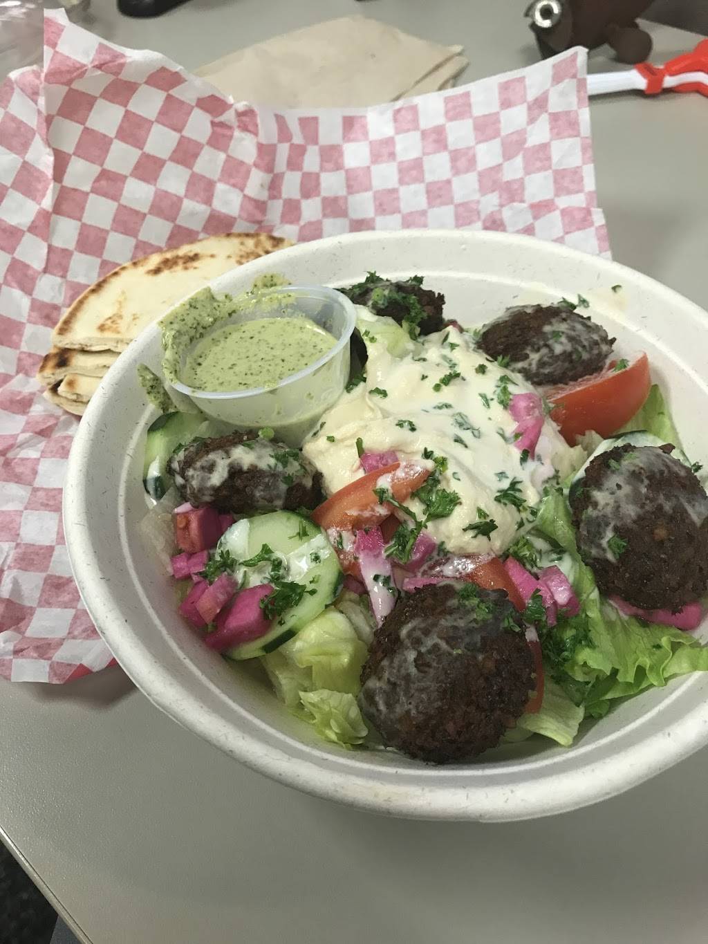 Peño Mediterranean Grill | restaurant | 1611 Dusty Miller LN #301, Wilmington, NC 28412, USA | 9107651099 OR +1 910-765-1099