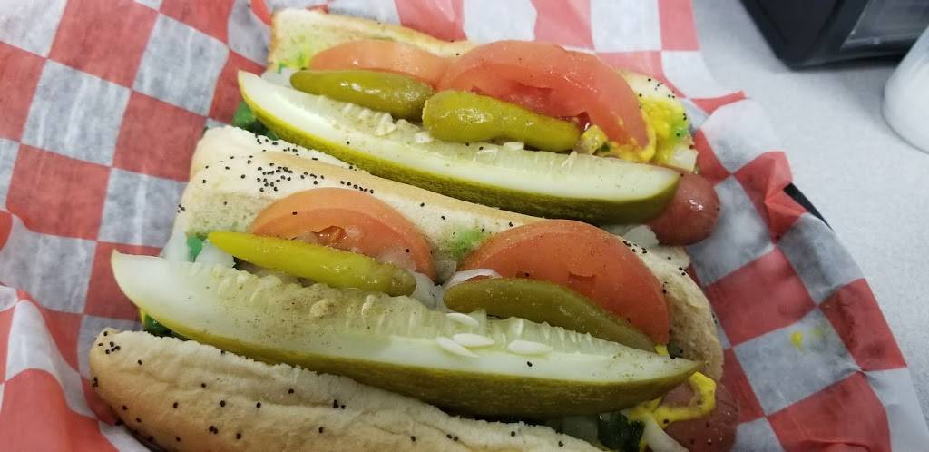 Wrigley Boys | restaurant | 1301 E Mansfield St, Bucyrus, OH 44820, USA | 4196177061 OR +1 419-617-7061