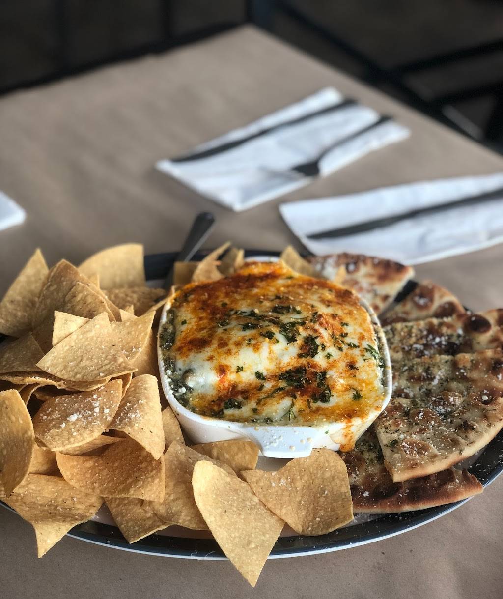 Blue Moon Grill | restaurant | 2045 Bahia Vista St, Sarasota, FL 34239, USA | 9412608597 OR +1 941-260-8597