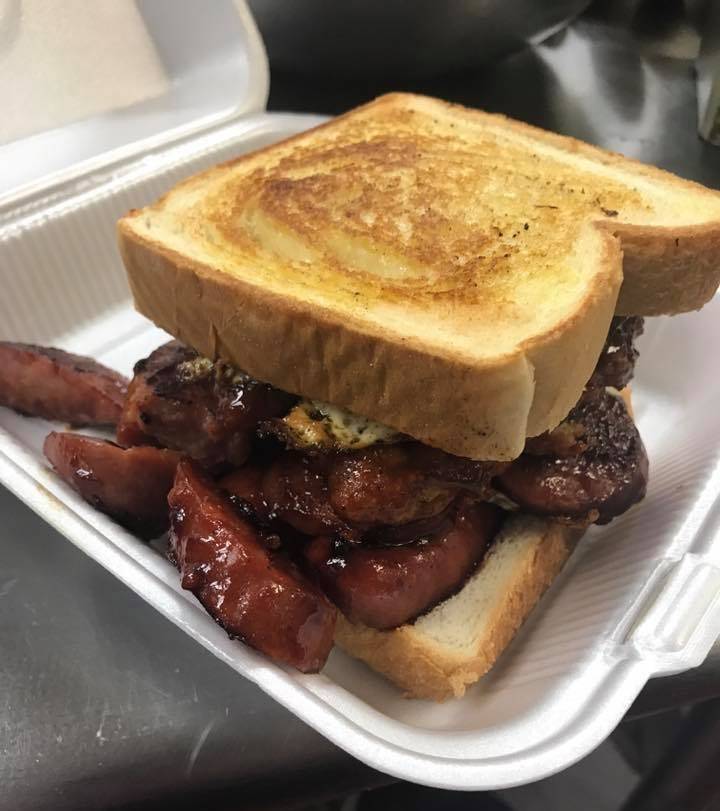 Smokin Bones BBQ | restaurant | 3003 E Abram St, Arlington, TX 76010, USA | 8174229633 OR +1 817-422-9633