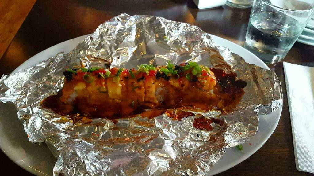 Runa Japanese | restaurant | 2257 W North Ave, Chicago, IL 60647, USA | 7732788887 OR +1 773-278-8887