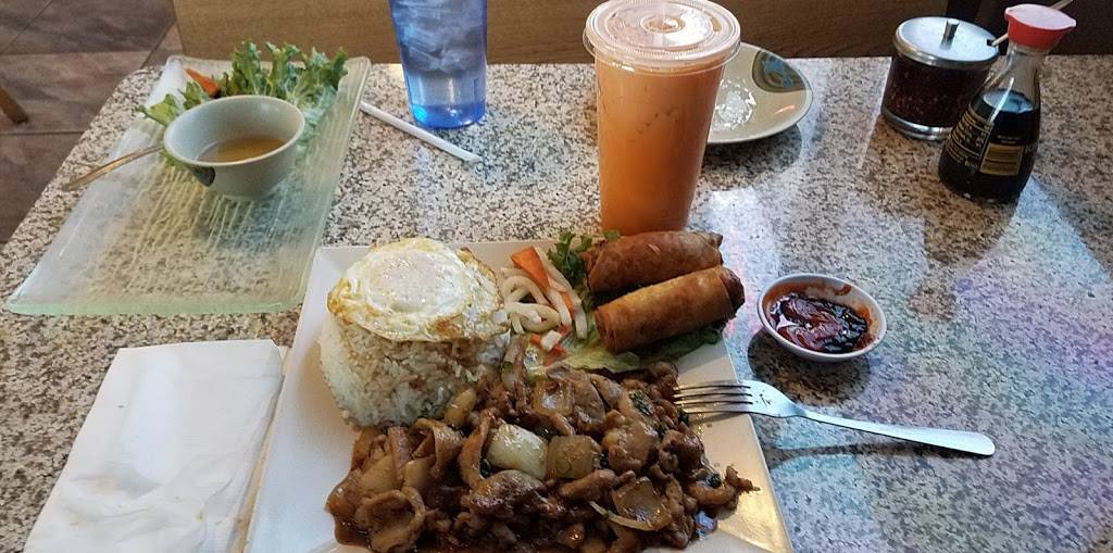 Pho T. | restaurant | 5040 Boulder Hwy, Las Vegas, NV 89122, USA | 7022720210 OR +1 702-272-0210