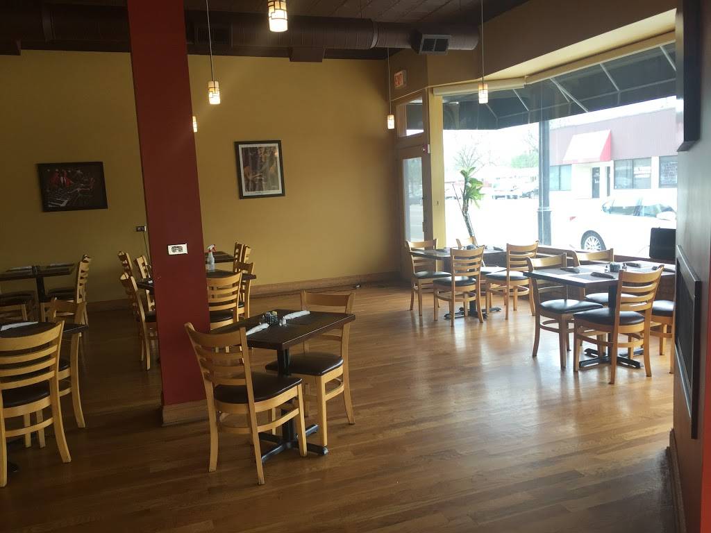 Corner Spot Cafe | restaurant | 1825 Roosevelt Rd, Broadview, IL 60155, USA | 7088655552 OR +1 708-865-5552