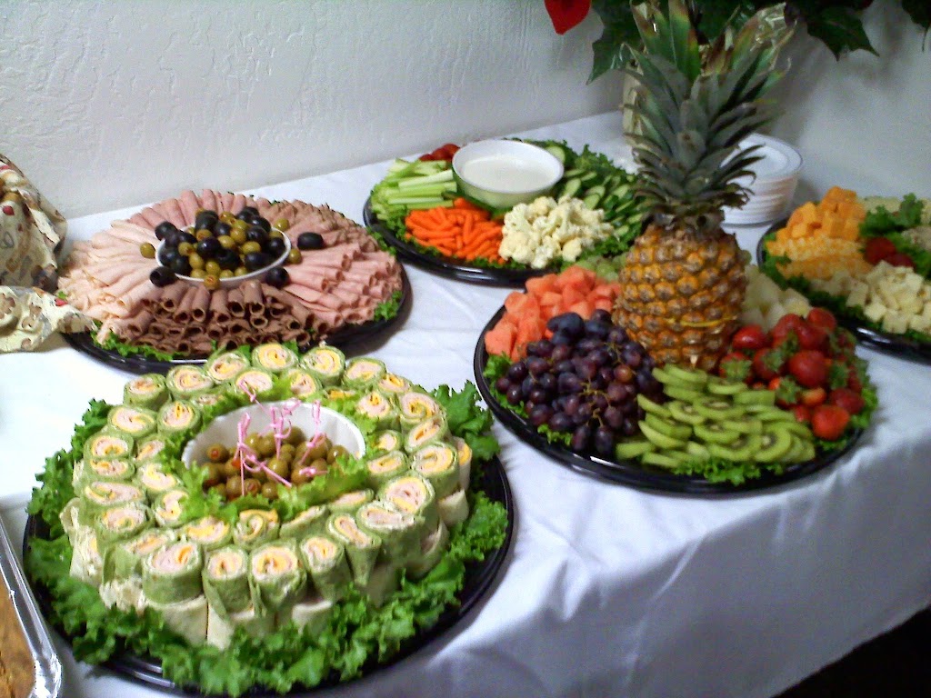 Tom & Suzies Diner | restaurant | 2001 Navajo Blvd, Holbrook, AZ 86025, USA | 9285249700 OR +1 928-524-9700