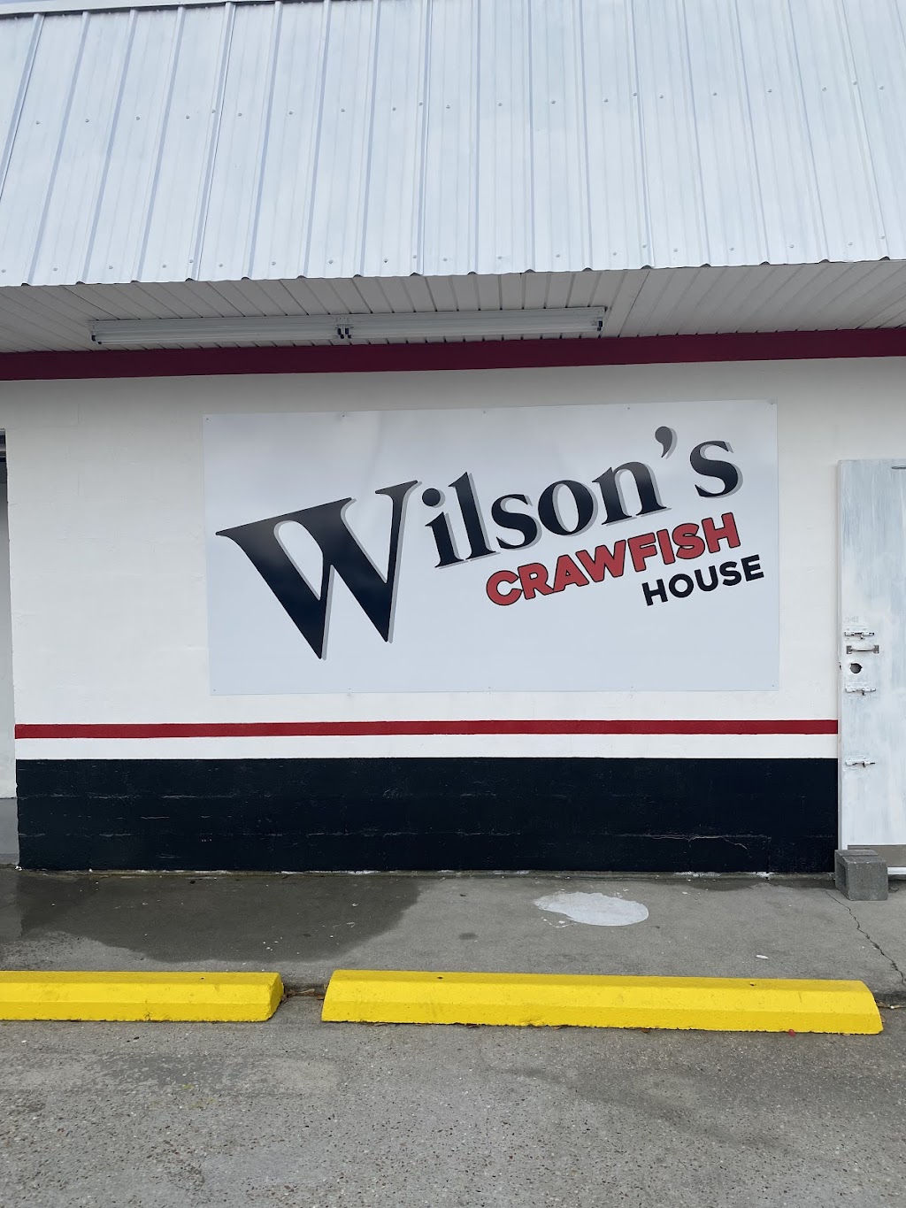 Wilsons Crawfish House | restaurant | 6804 W Park Ave, Houma, LA 70364, USA | 9857465359 OR +1 985-746-5359