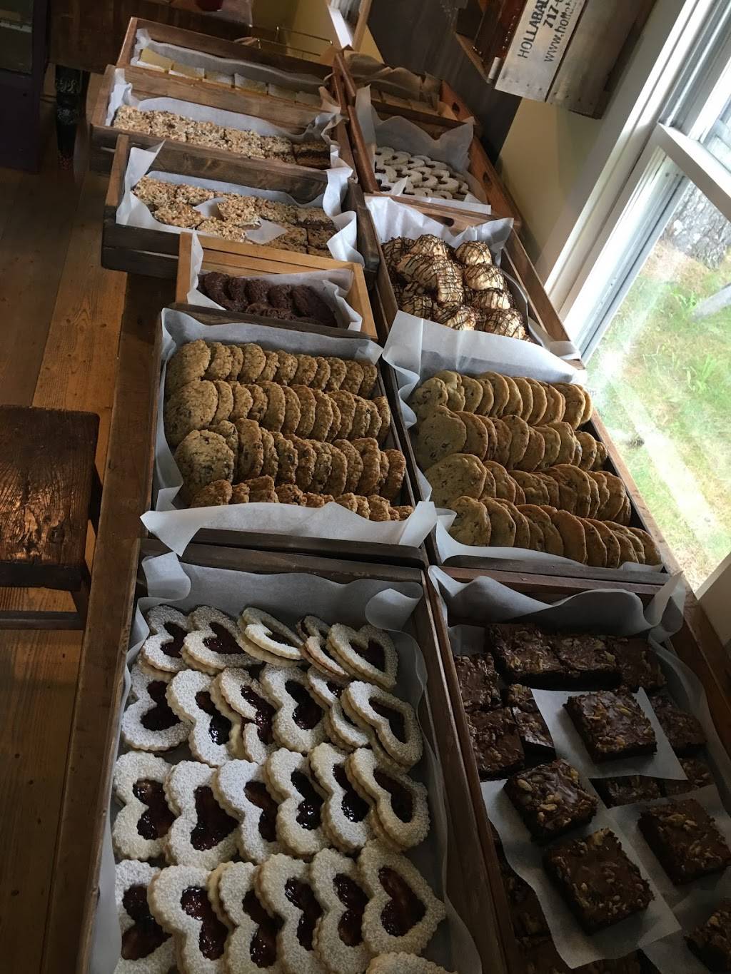 Auntie Dee Dees Homemade Vt Baked Goods | restaurant | 185 Mountain Rd, East Burke, VT 05832, USA | 8025351206 OR +1 802-535-1206