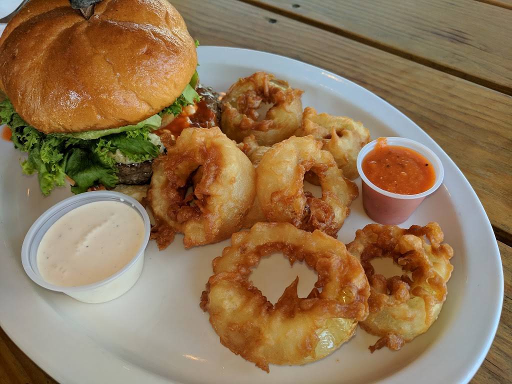 Bullseye Pub | restaurant | 4835 SW Pomona St, Portland, OR 97219, USA | 5034777194 OR +1 503-477-7194