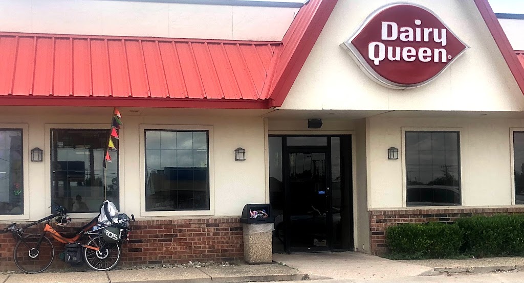 Dairy Queen | restaurant | 108 NW Broadway, Coahoma, TX 79511, USA | 4323944283 OR +1 432-394-4283