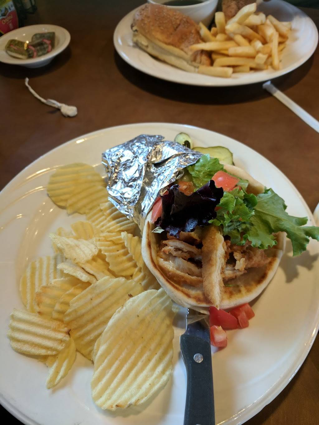 Alexs Family Dining | restaurant | 36566 S Gratiot Ave, Clinton Twp, MI 48035, USA | 5864771160 OR +1 586-477-1160