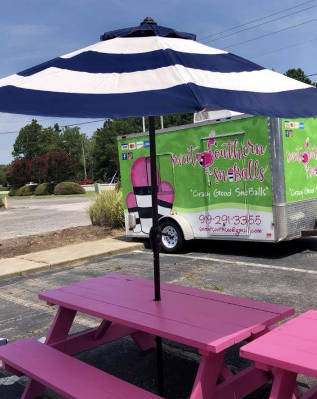 Sweet Southern SnoBalls of Smithfield | restaurant | 1507 W Market St, Smithfield, NC 27577, USA | 9192913355 OR +1 919-291-3355