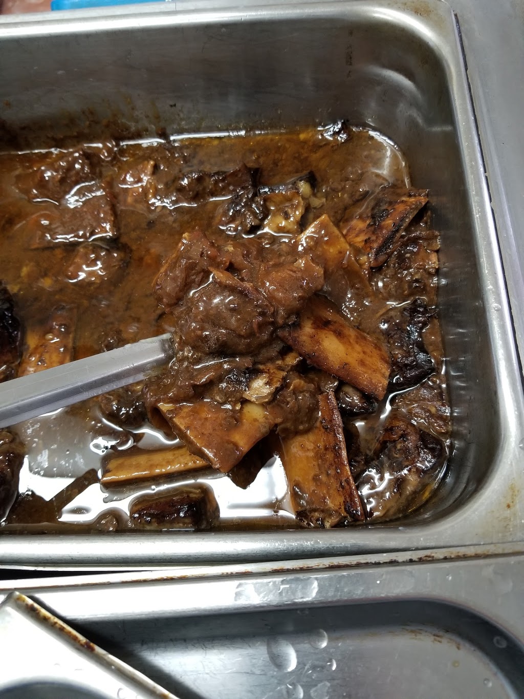 Eloise & Earnestine Soul Food | restaurant | 6781 NW 27th Ave suite c, Miami, FL 33147, USA | 3056877774 OR +1 305-687-7774