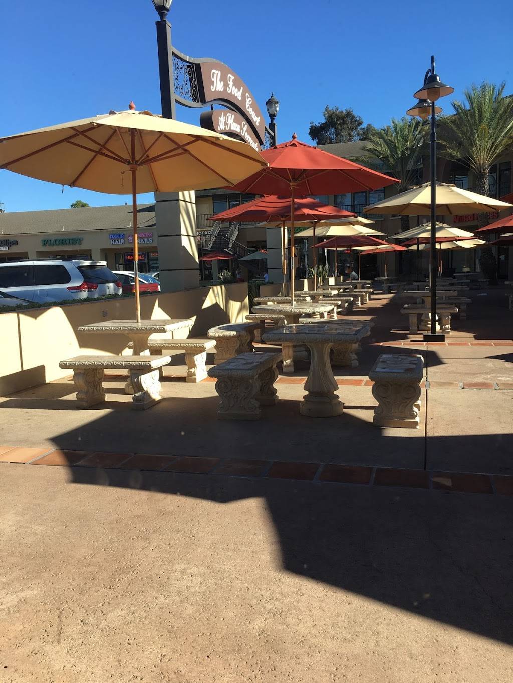 Marketplace Grille | restaurant | 101, 6715 Mira Mesa Blvd, San Diego, CA 92121, USA | 8584521990 OR +1 858-452-1990