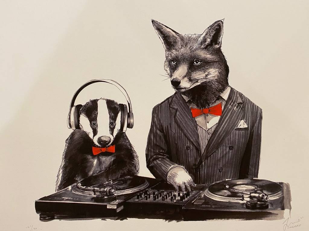 The Cloverfield | restaurant | 3300 Airport Ave, Santa Monica, CA 90405, USA | 4245002075 OR +1 424-500-2075