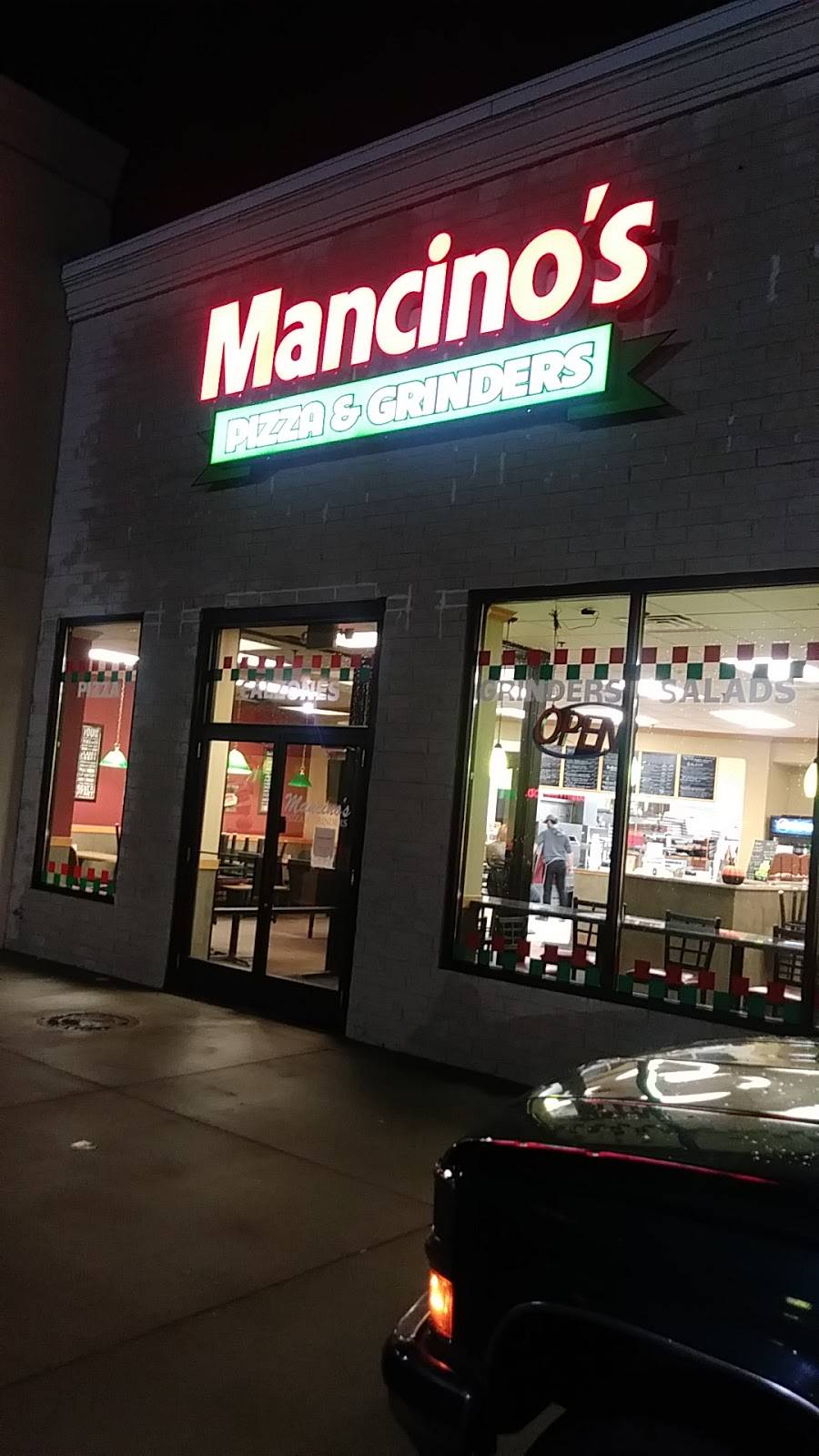 Mancinos Pizza & Grinders | restaurant | 3192 Miller Rd, Flint, MI 48507, USA | 8107200706 OR +1 810-720-0706