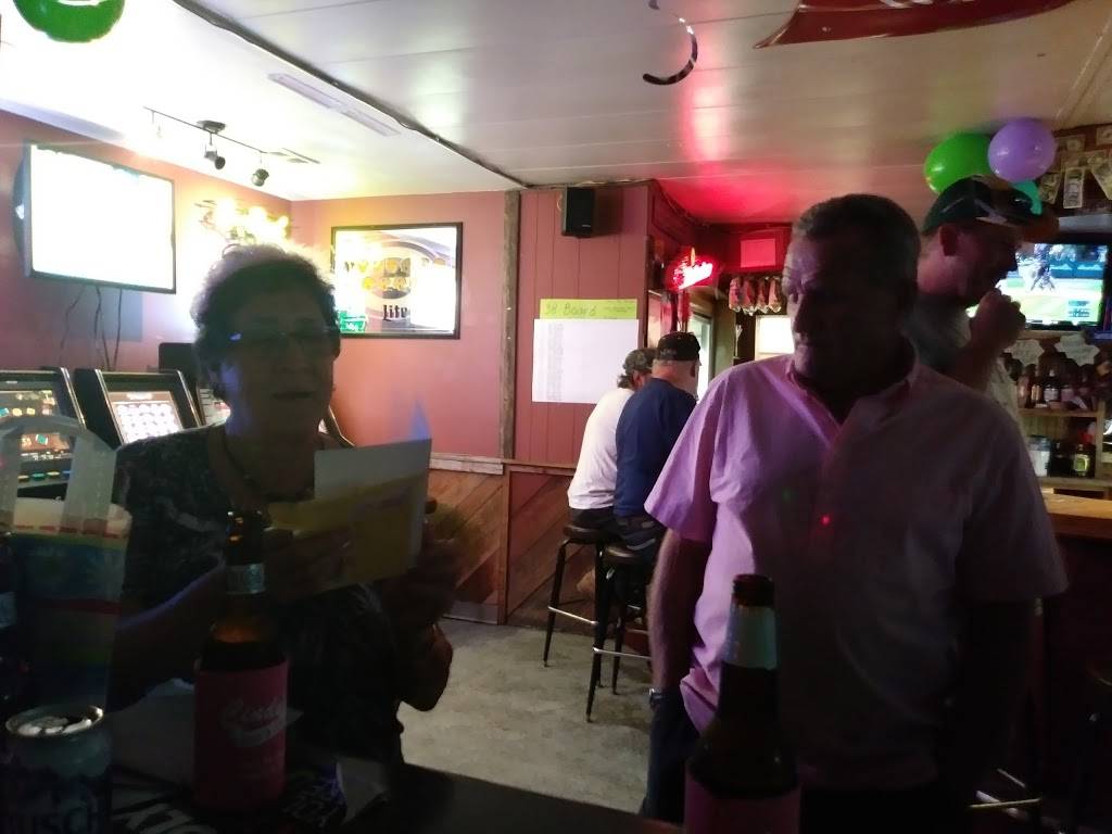 Cindys Bar and Grill | restaurant | 7958 WI-64, Medford, WI 54451, USA | 7157484474 OR +1 715-748-4474