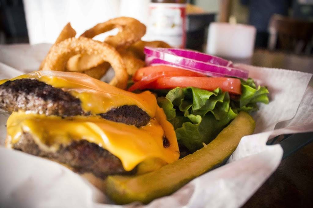 Oteys Tavern | restaurant | 224 Country Club Park, Birmingham, AL 35213, USA | 2058718435 OR +1 205-871-8435