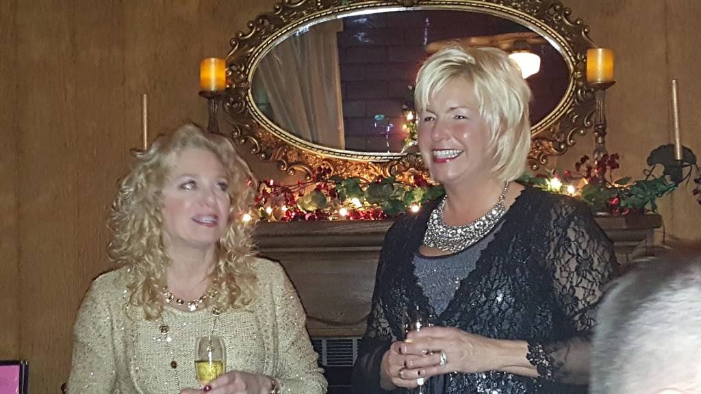 J C Wine Cellars | restaurant | 8306 OH-43, East Springfield, OH 43925, USA | 7405434200 OR +1 740-543-4200