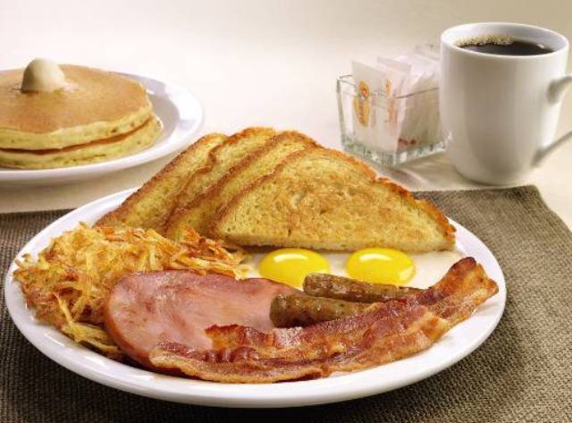 Dennys | restaurant | 5325 Jefferson Davis Hwy, Fredericksburg, VA 22408, USA | 5408980120 OR +1 540-898-0120