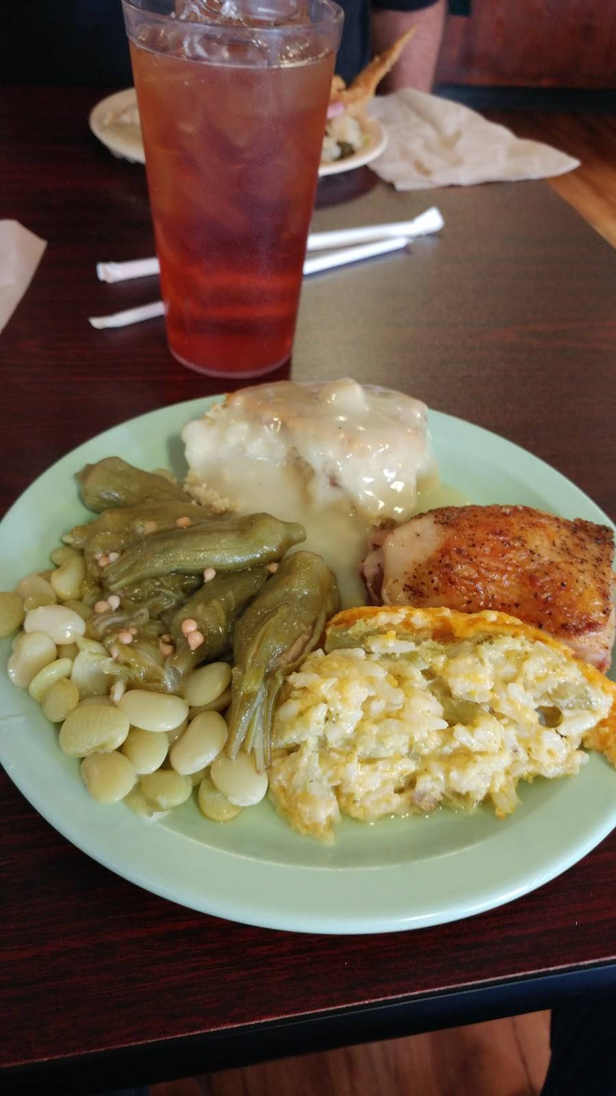 Iverys Restaurant | restaurant | 112 Railroad St, Thomson, GA 30824, USA | 7065952666 OR +1 706-595-2666