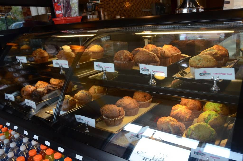 Muffins | bakery | 400 E Illinois St, Lemont, IL 60439, USA | 6302431786 OR +1 630-243-1786