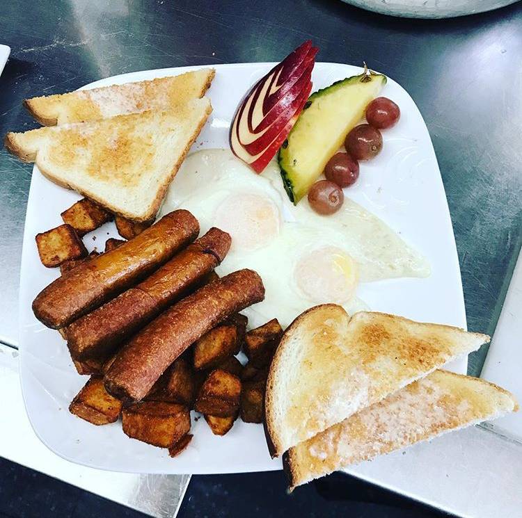 Little Nero’s | restaurant | 1039 Limoges Rd, Limoges, ON K0A 2M0, Canada | 6133700304 OR +1 613-370-0304