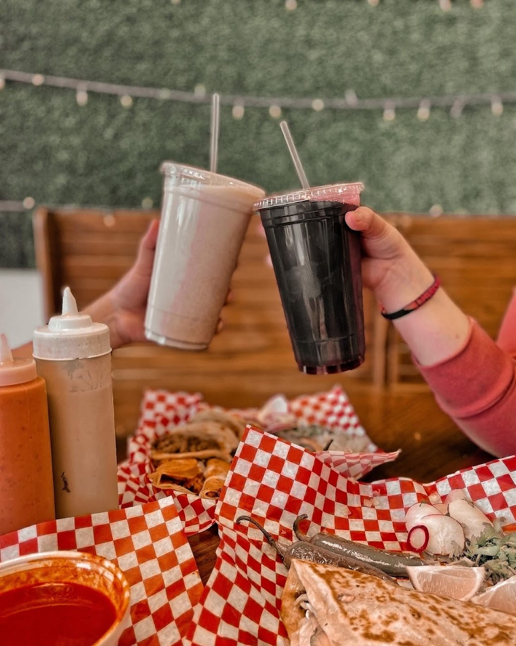 AL CHILE TAQUERIA | restaurant | 3806 S Polk St, Dallas, TX 75224, USA | 2146471441 OR +1 214-647-1441