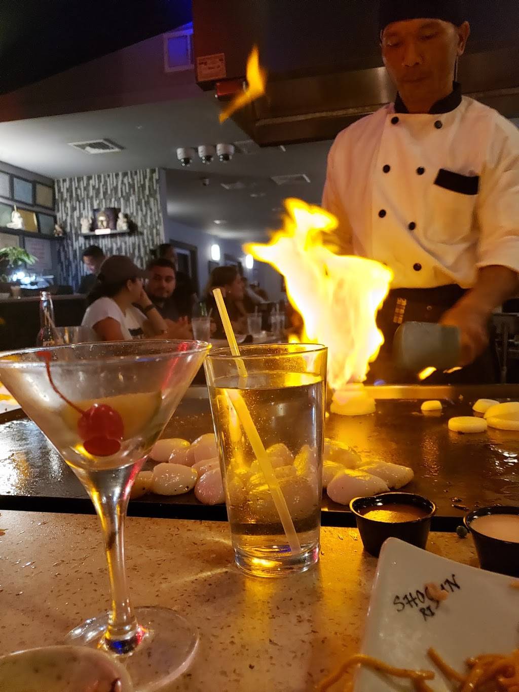 Shogun | restaurant | 76 Jefferson Blvd, Warwick, RI 02888, USA | 4012703608 OR +1 401-270-3608