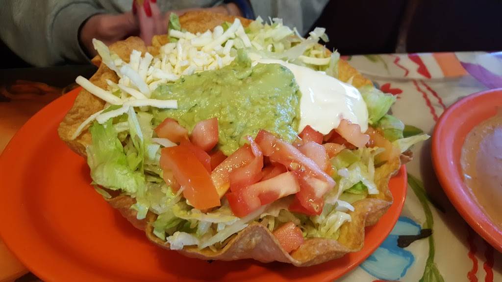 Los Cuatro Amigos | restaurant | 4570 Bay Rd, Saginaw, MI 48604, USA | 9897991700 OR +1 989-799-1700