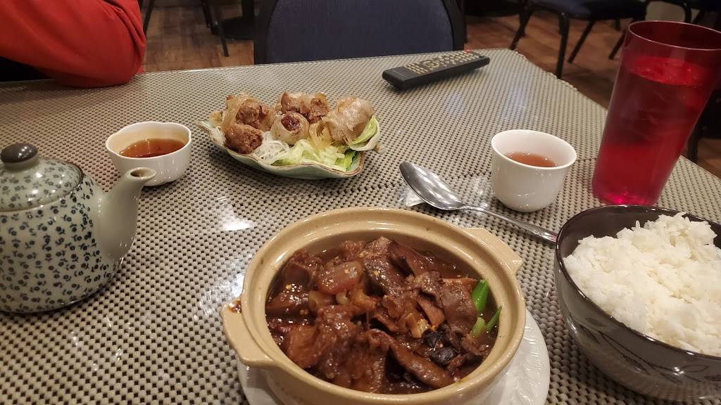 Luus Asian Cuisine | restaurant | 1104 Francis St, Longmont, CO 80501, USA | 7206000579 OR +1 720-600-0579