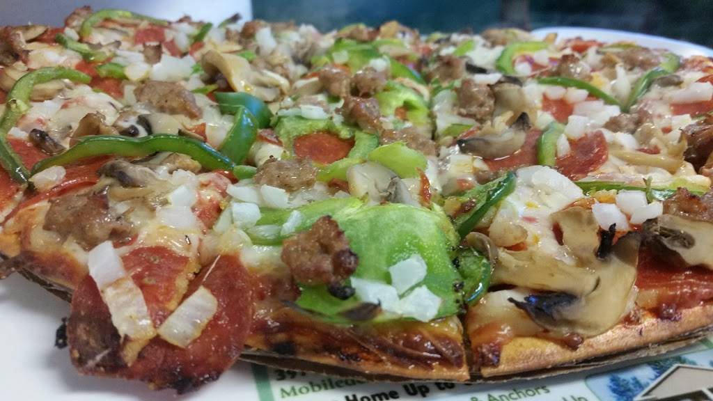 Pizza Connection | restaurant | 220 E Lake Ave, Auburndale, FL 33823, USA | 8639679349 OR +1 863-967-9349