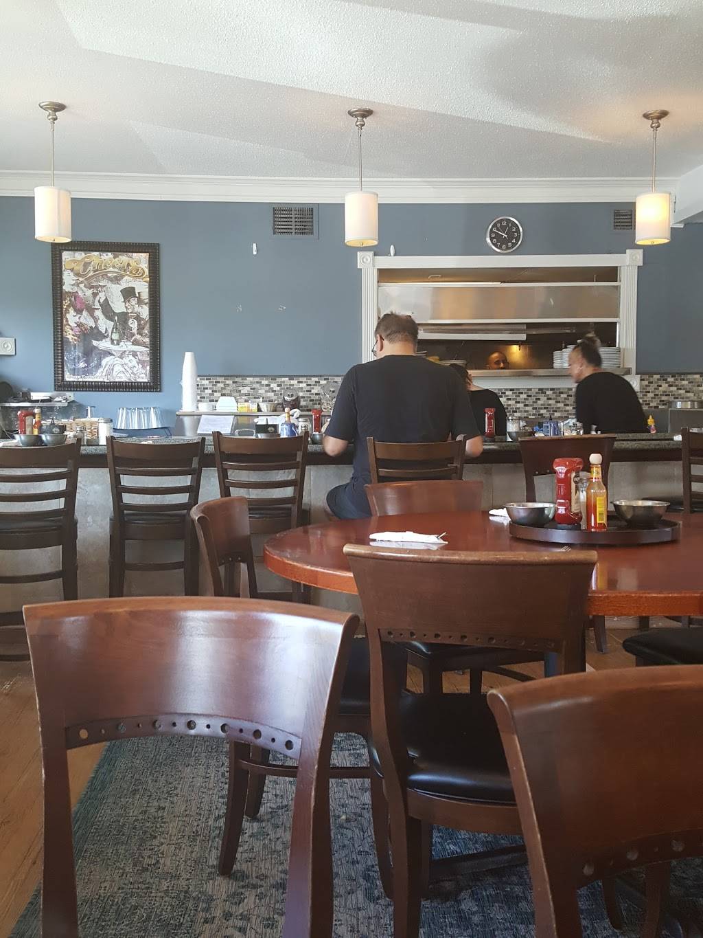 Golden Basket Restaurant | restaurant | 2 W Naperville Rd #1, Westmont, IL 60559, USA | 6309600626 OR +1 630-960-0626